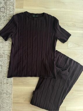 House of Harlow 1960 Dark Brown Ribbed Two-Piece Set